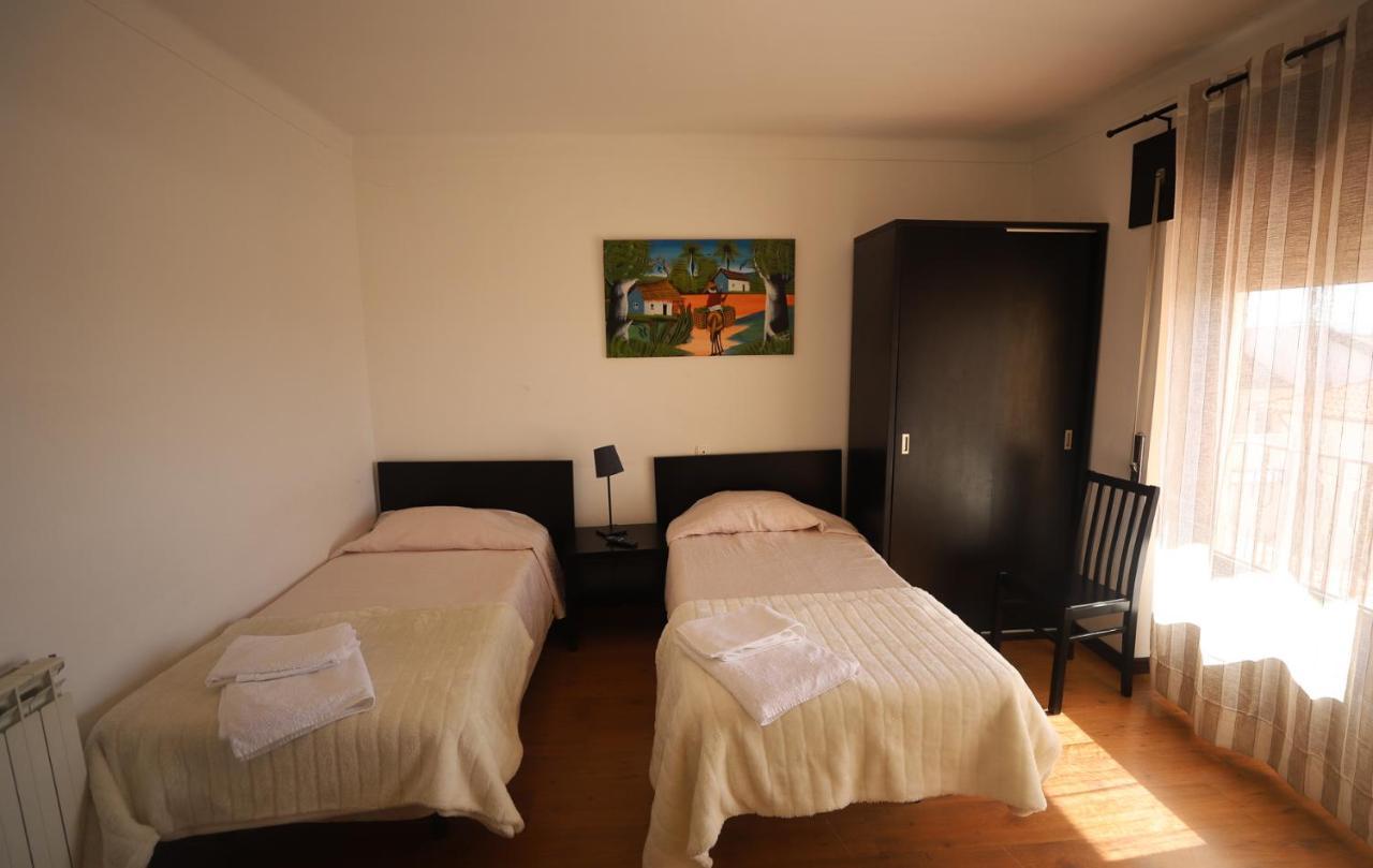 Resedencial Centro Bed & Breakfast Vimioso Exterior photo